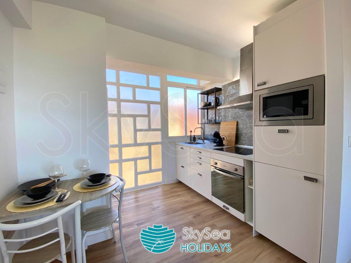 Skyseaholidays Torremolinos Centro Apartment ภายนอก รูปภาพ