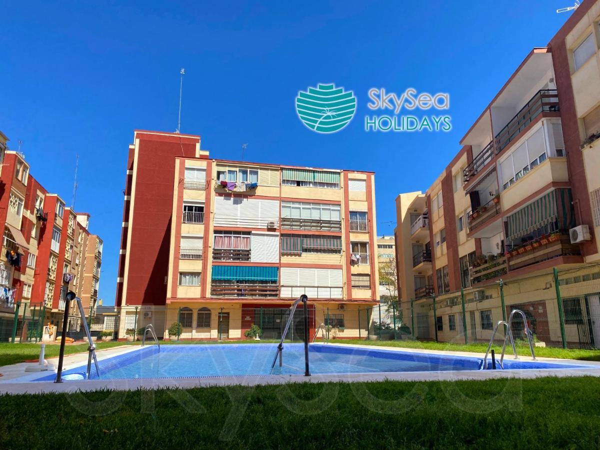 Skyseaholidays Torremolinos Centro Apartment ภายนอก รูปภาพ
