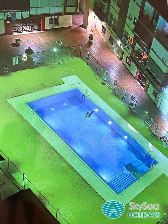 Skyseaholidays Torremolinos Centro Apartment ภายนอก รูปภาพ